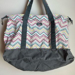 Thirty One Party Punch retro Metro Weekender